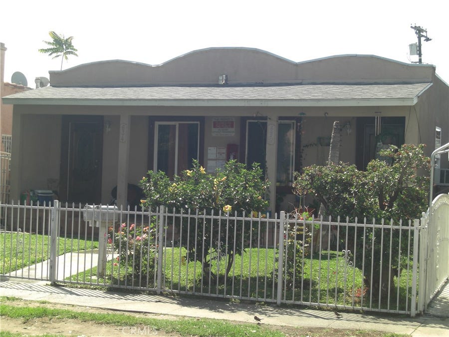 Property photo for 632 E 85th, Los Angeles, CA