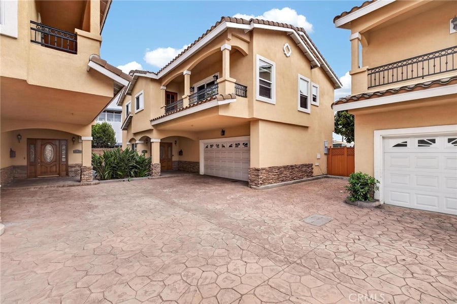 Property photo for 15422 Freeman Avenue, Lawndale, CA