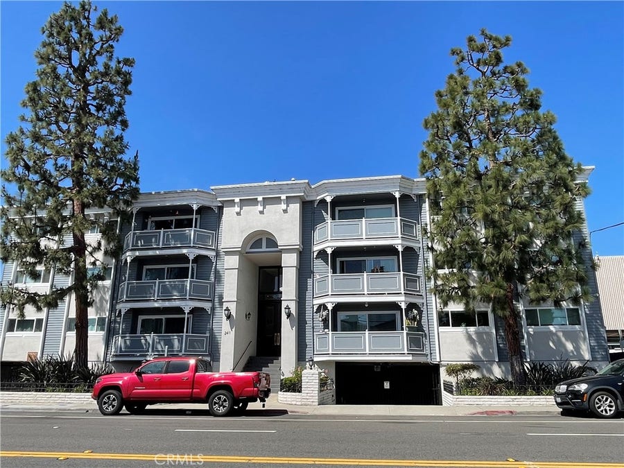 Property photo for 2411 Prospect Avenue, #107, Hermosa Beach, CA