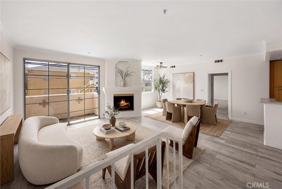 Property photo for 7122 La Tijera Boulevard, #H101, Los Angeles, CA
