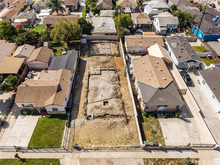 Property photo for 1114 E Glencoe, Compton, CA