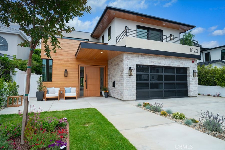 Property photo for 1823 8th Street, Manhattan Beach, CA