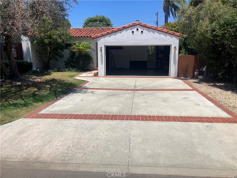 Property photo for 204 Via La Circula, Redondo Beach, CA