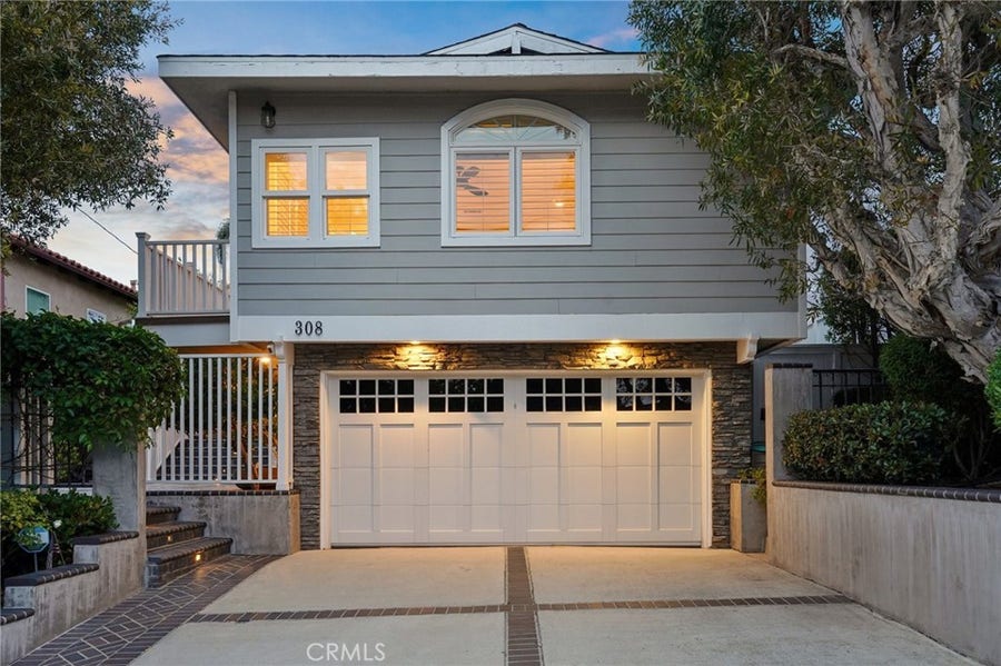Property photo for 308 N Herrin Street, Manhattan Beach, CA