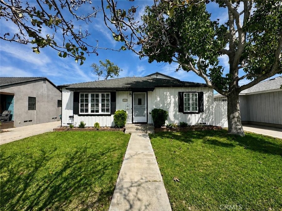 Property photo for 2000 Harkness Street, Manhattan Beach, CA