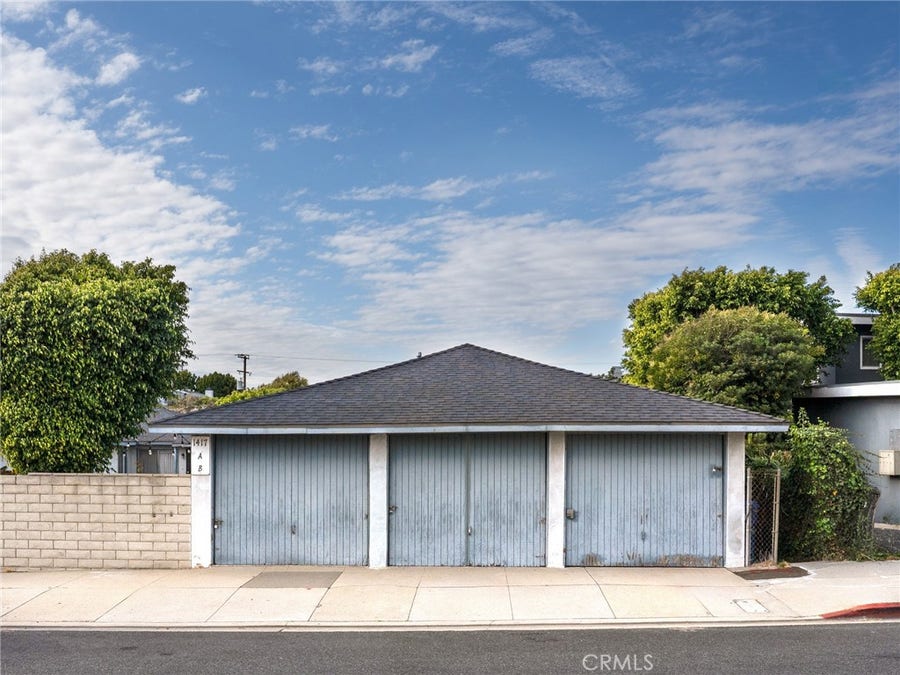 Property photo for 1417 Manhattan Beach Blvd, Manhattan Beach, CA