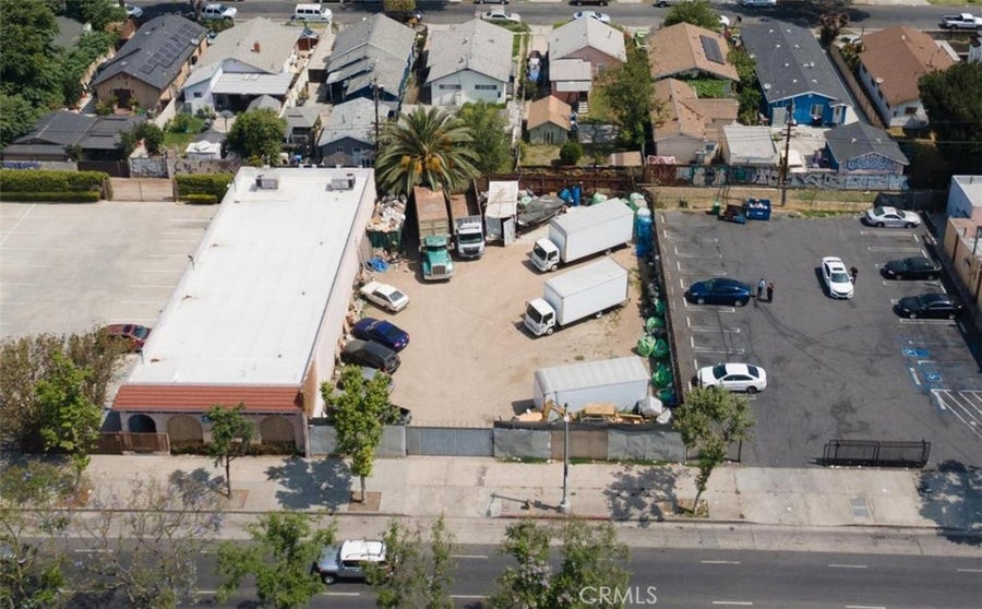 Property photo for 235 E Manchester, Los Angeles, CA