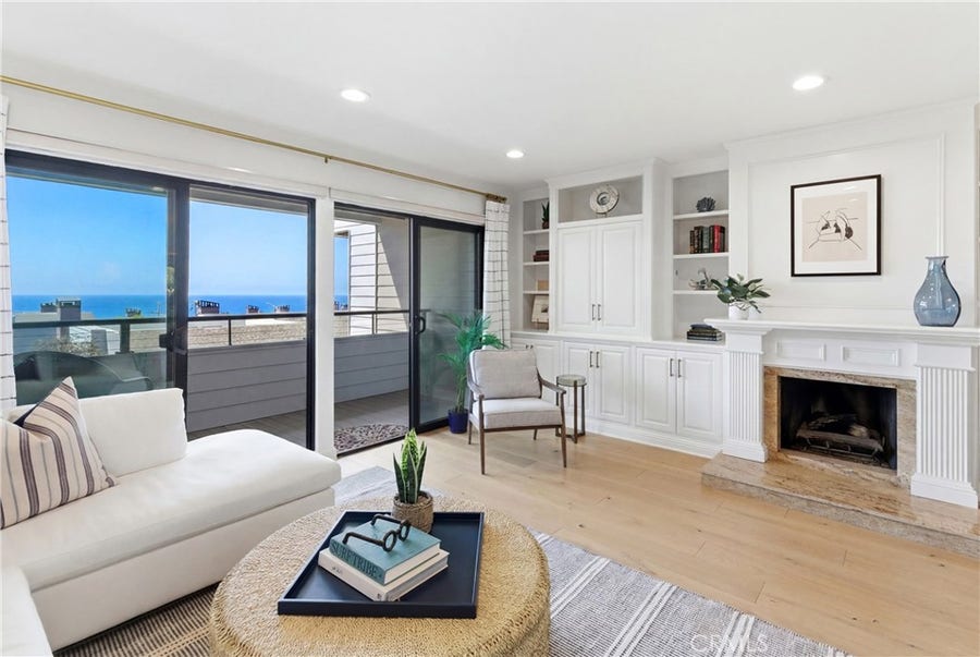 Property photo for 155 Calle Mayor, Redondo Beach, CA
