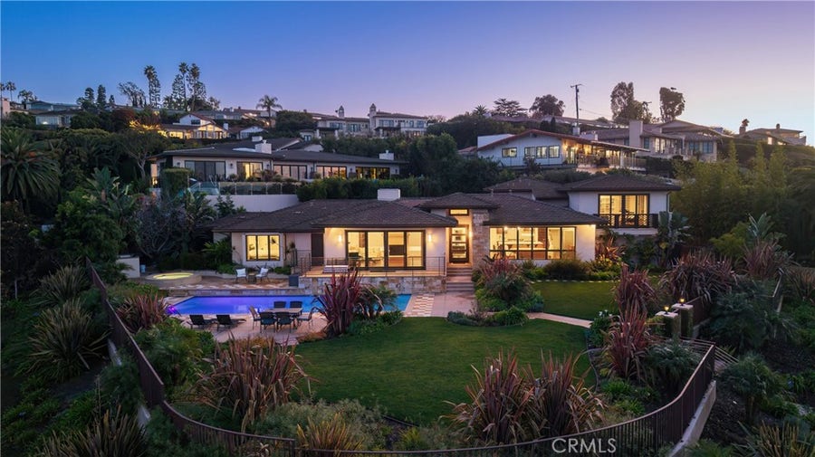 Property photo for 900 Via Nogales, Palos Verdes Estates, CA