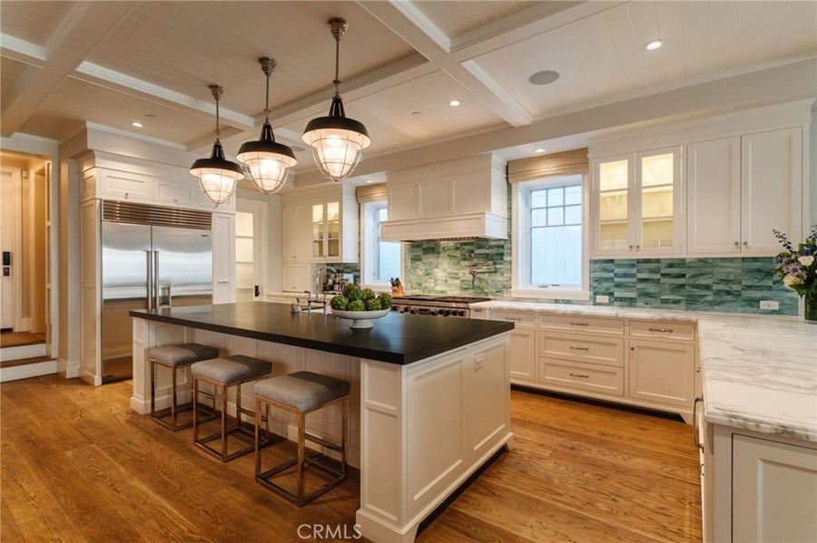 Property photo for 413 7th, Manhattan Beach, CA