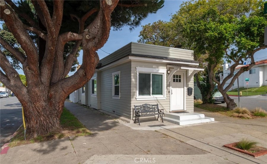 Property photo for 318 S Francisca Avenue, Redondo Beach, CA