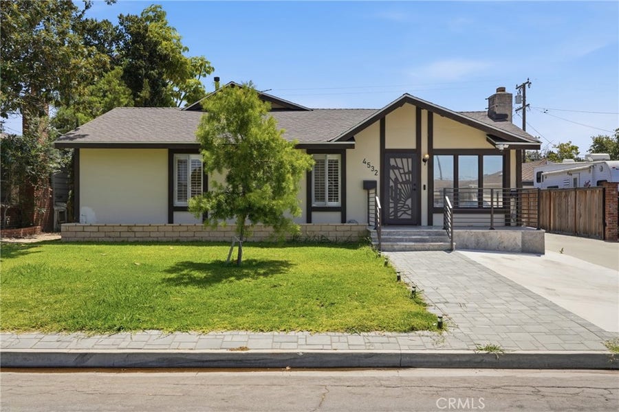 Property photo for 4532 Graywood Avenue, Long Beach, CA