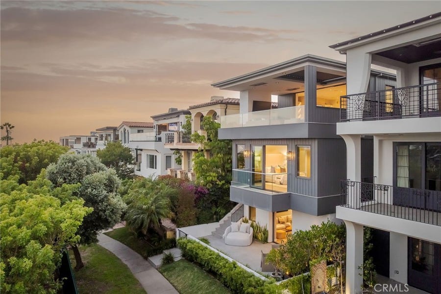 Property photo for 457 26th Street, Manhattan Beach, CA