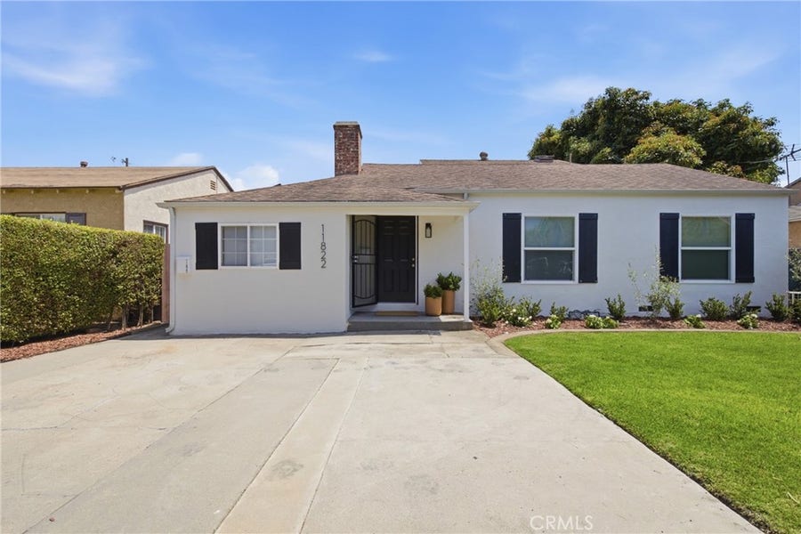 Property photo for 11822 Exposition Boulevard, Los Angeles, CA