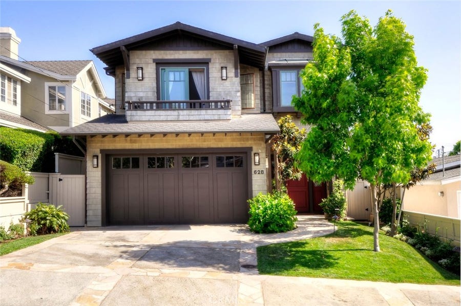 Property photo for 628 26th Street, Manhattan Beach, CA