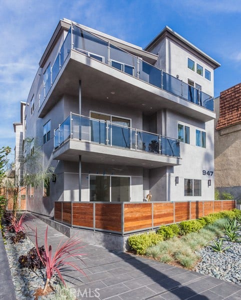 Property photo for 947 4TH Street, #A, Santa Monica, CA