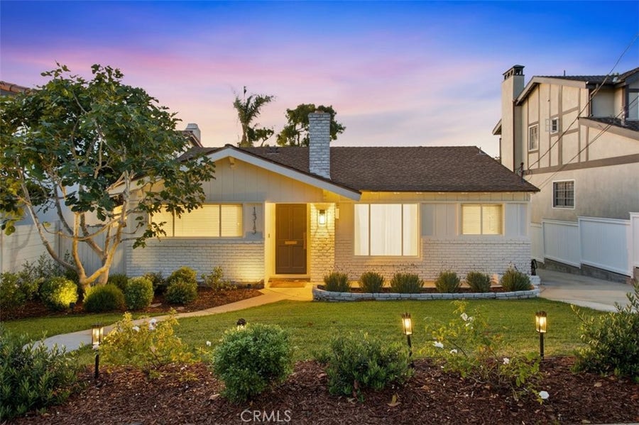 Property photo for 1315 6th Street, Manhattan Beach, CA