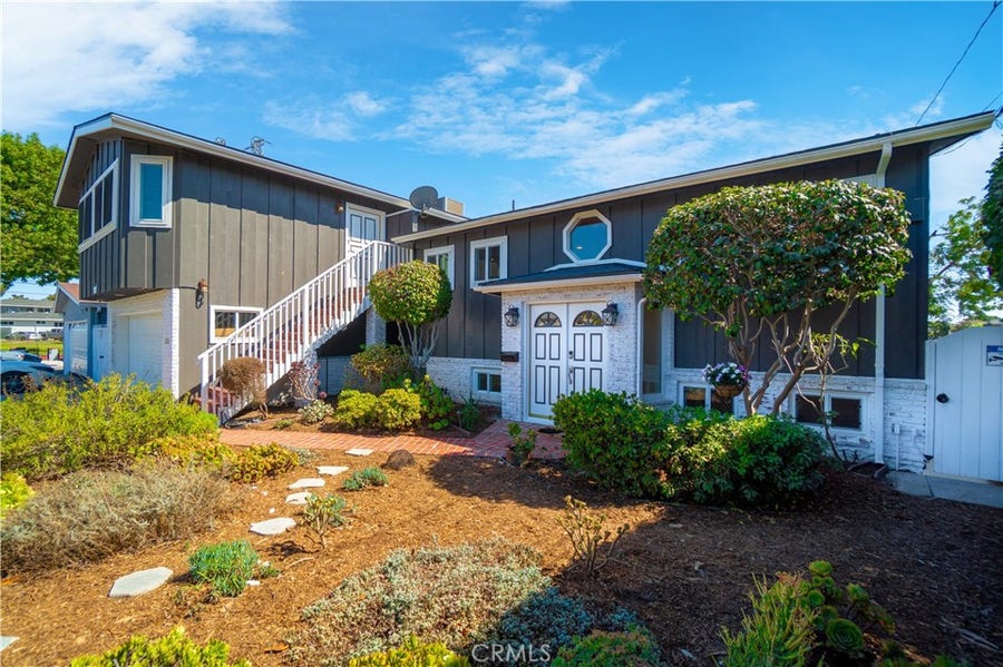 Property photo for 1510 E Maple Avenue, El Segundo, CA