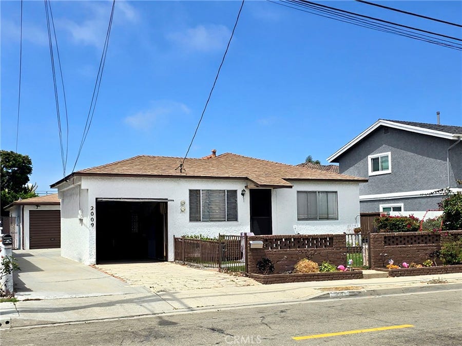Property photo for 2009 Graham Avenue, #2, Redondo Beach, CA