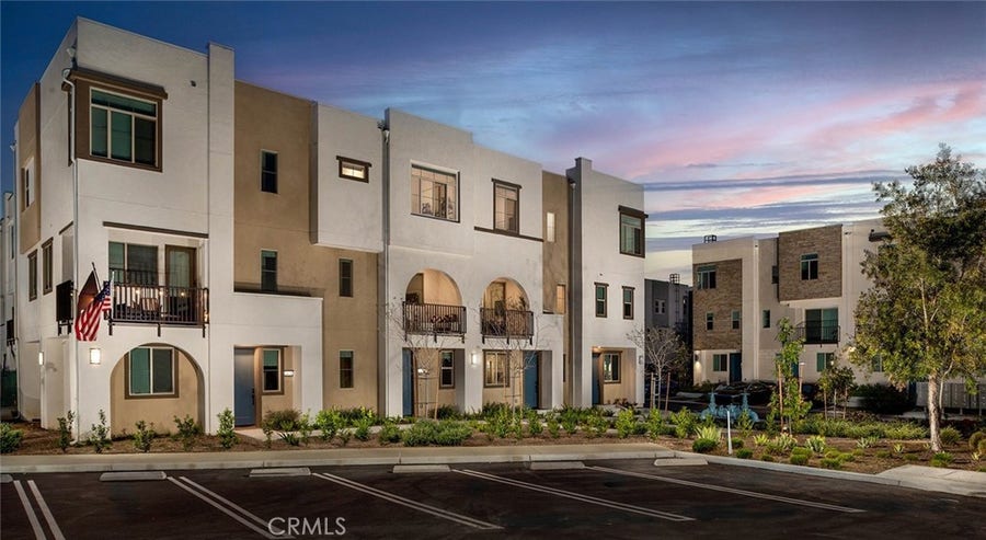 Property photo for 1591 W Vista Way Way, San Pedro, CA