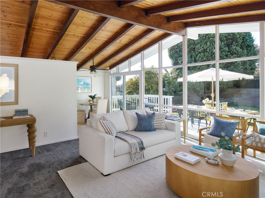 Property photo for 705 W Palm, El Segundo, CA