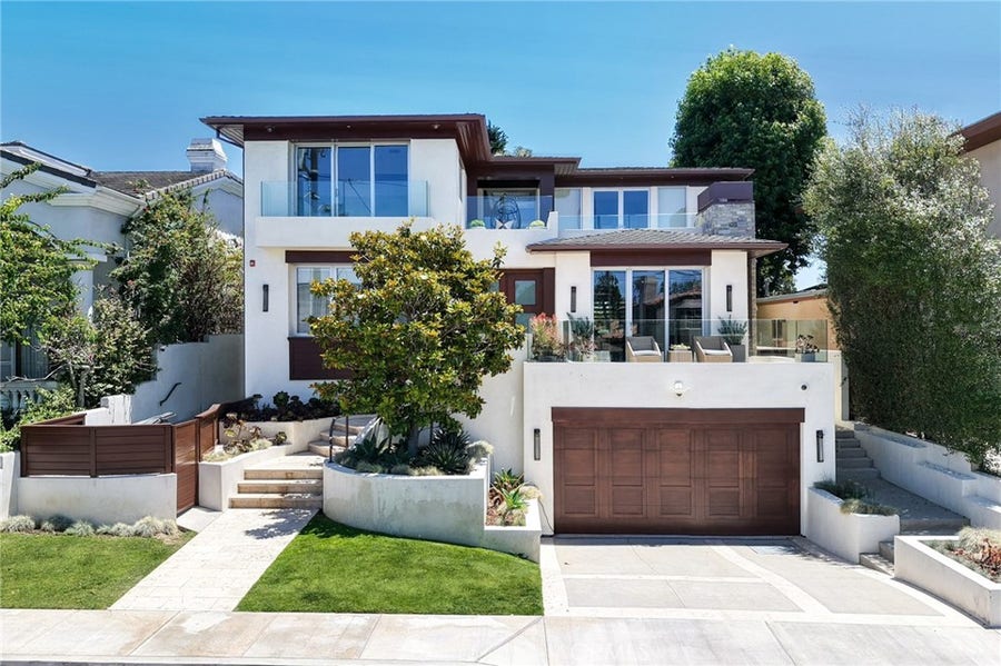 Property photo for 1626 1st Street, Manhattan Beach, CA