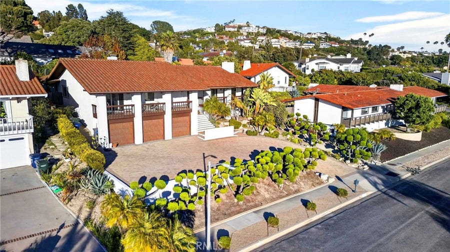 Property photo for 30060 Avenida Esplendida, Rancho Palos Verdes, CA
