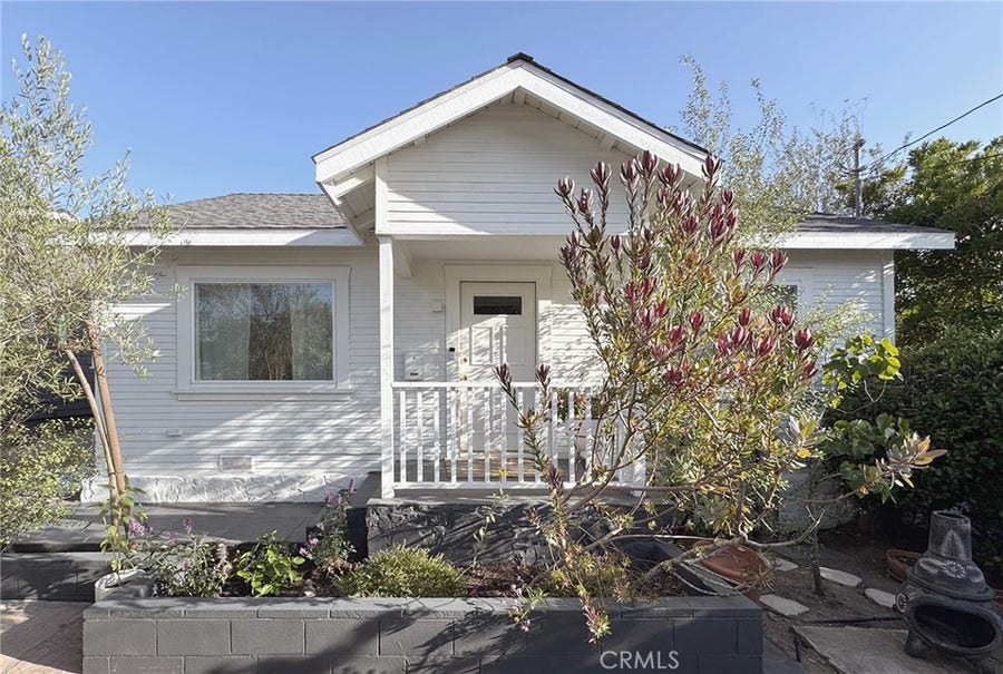 Property photo for 124 W Sycamore Avenue, El Segundo, CA