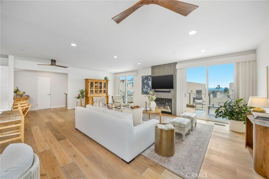 Property photo for 647 2nd Street, Hermosa Beach, CA