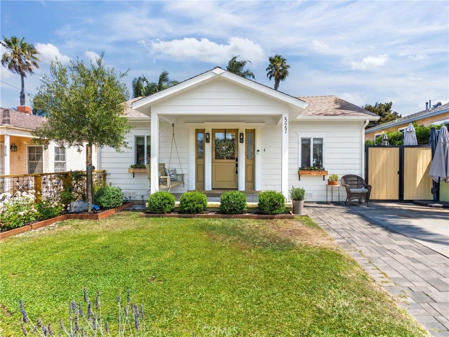 Property photo for 527 W Mariposa Avenue, El Segundo, CA