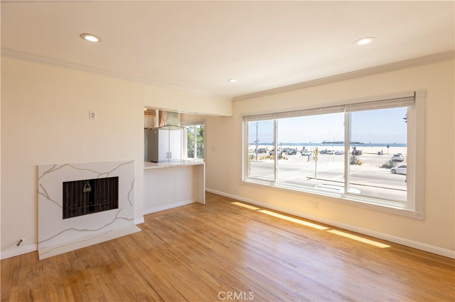 Property photo for 5267 E Ocean Boulevard, #3, Long Beach, CA