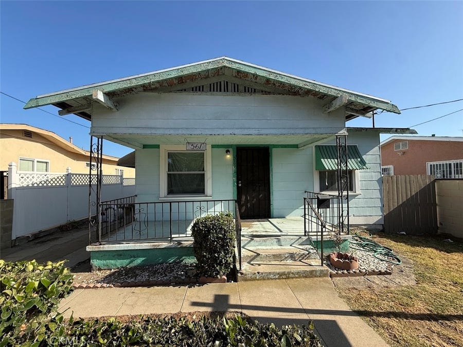 Property photo for 561 W 3rd Street, San Pedro, CA