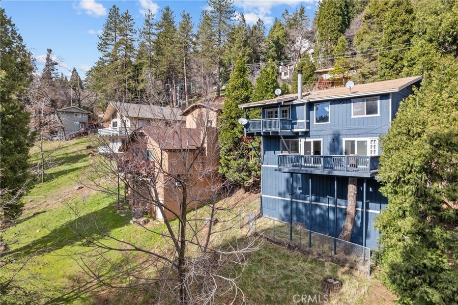 Property photo for 23771 Zuger Dr, Crestline, CA