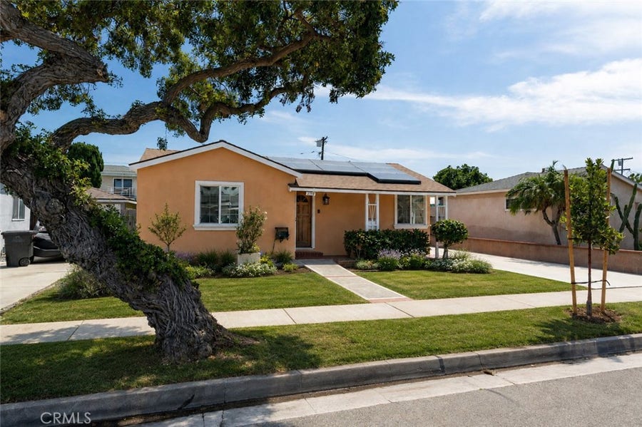 Property photo for 3156 W 133rd Street, Hawthorne, CA
