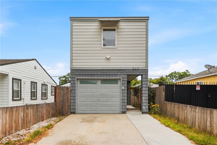 Property photo for 243 E Home, Long Beach, CA