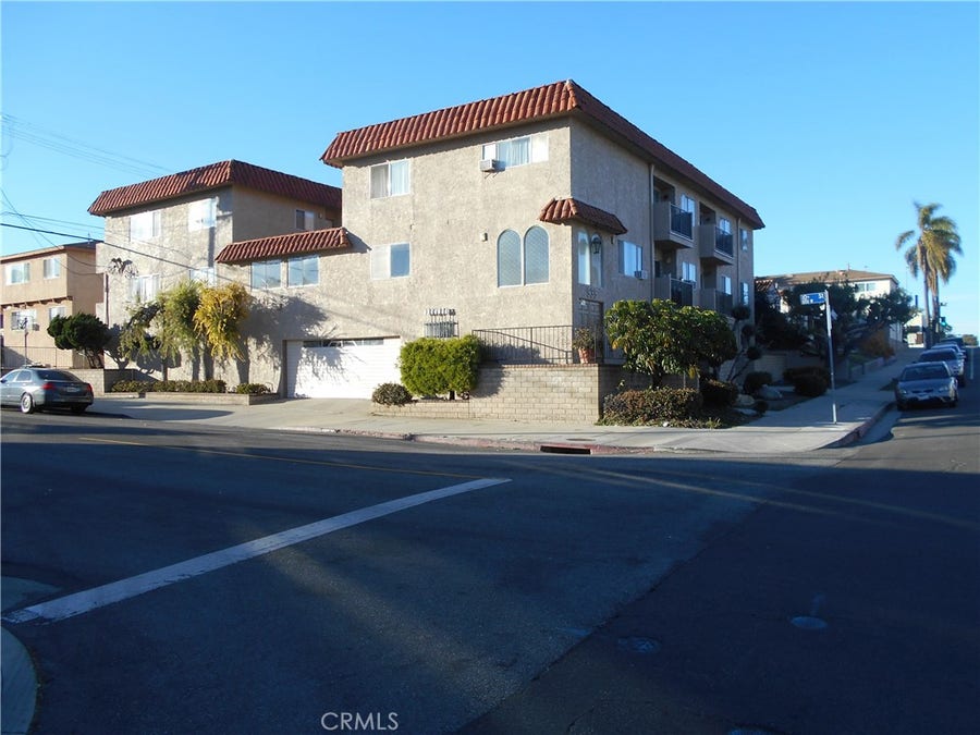 Property photo for 939 S Cabrillo, #8, San Pedro, CA