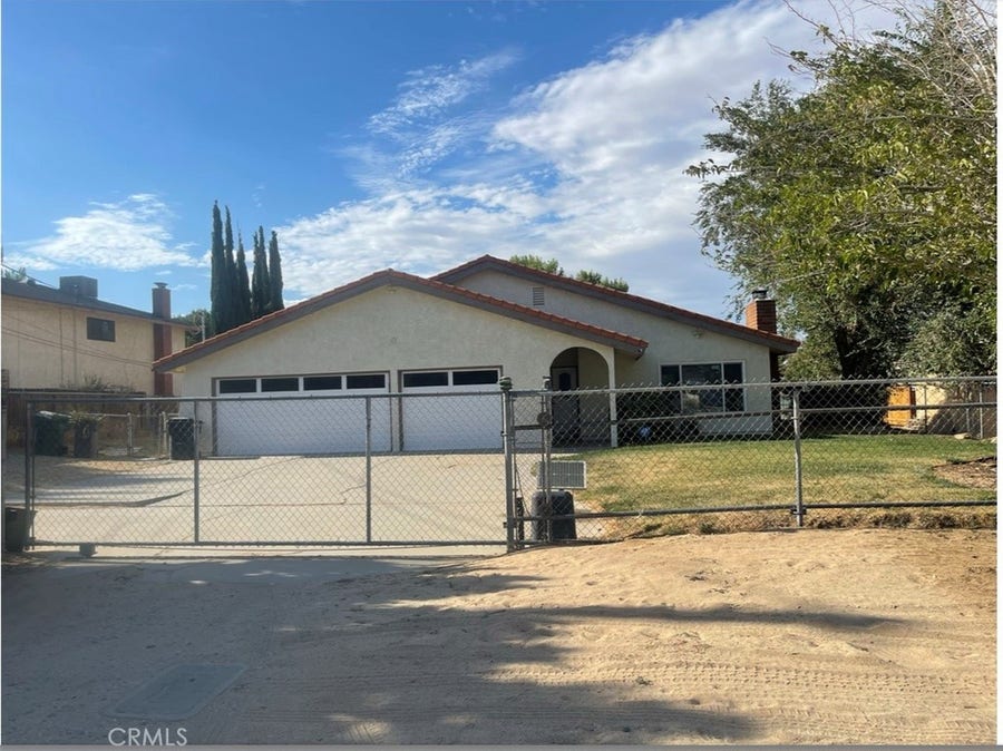 Property photo for 4749 W Avenue K12 N, Quartz Hill, CA