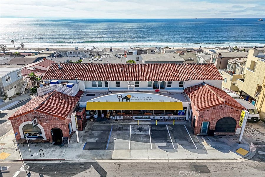 Property photo for 3305 Highland Avenue, Manhattan Beach, CA