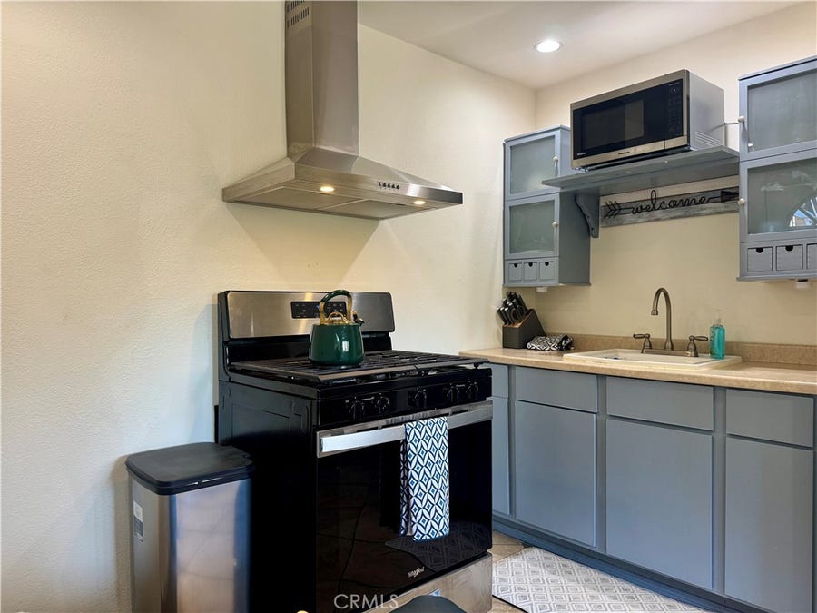 Property photo for 3000 Fairbanks Avenue, Simi Valley, CA