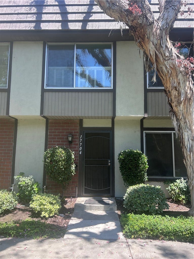 Property photo for 17704 Regency Circle, Bellflower, CA