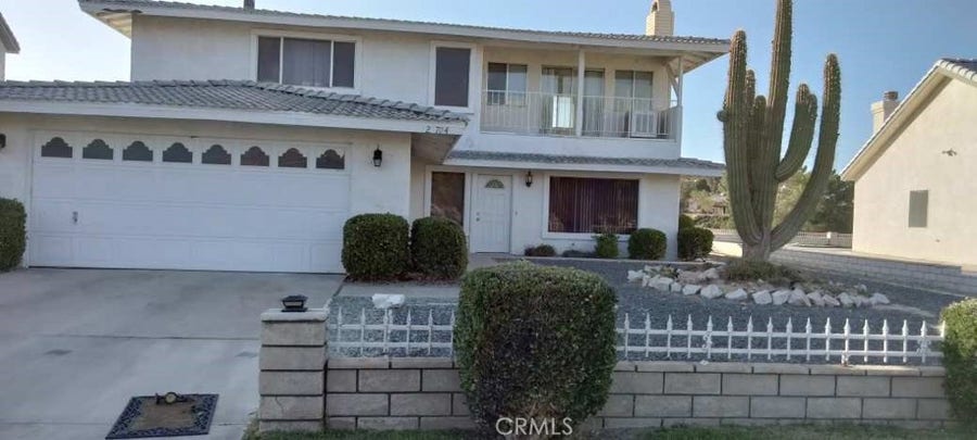 Property photo for 27704 Silver Lakes Parkway, Helendale, CA