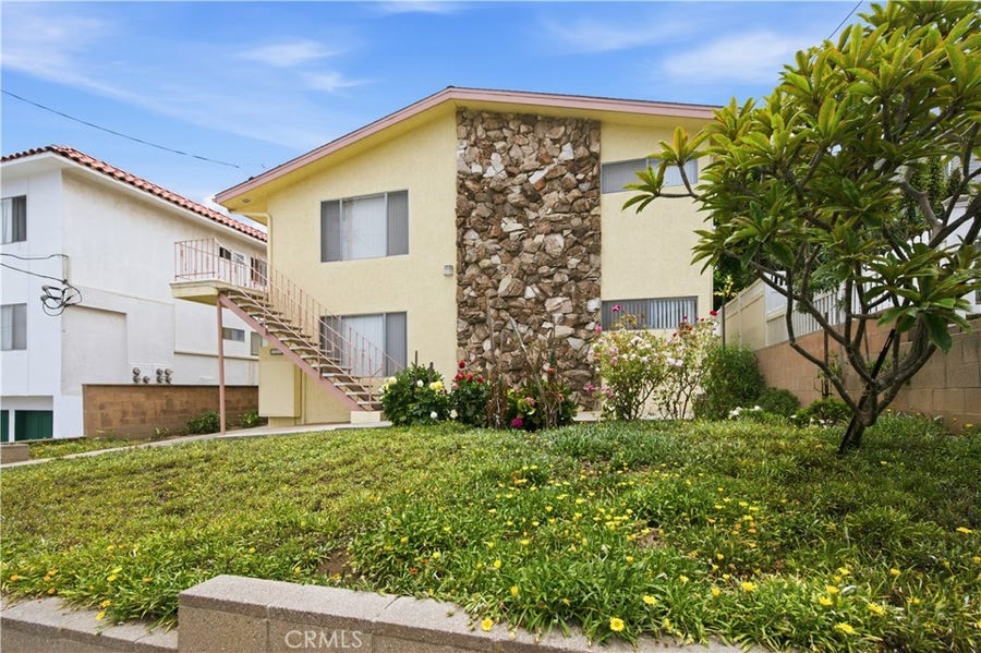 Property photo for 565 W 36th, San Pedro, CA