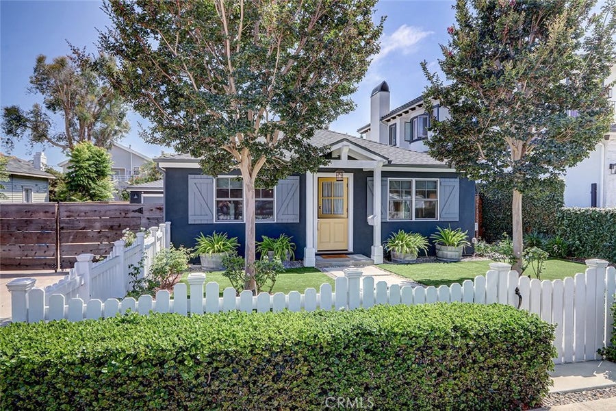 Property photo for 2002 Robinson Street, Redondo Beach, CA