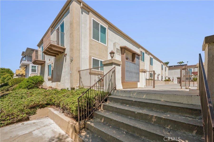 Property photo for 120 S Francisca Avenue, #18, Redondo Beach, CA