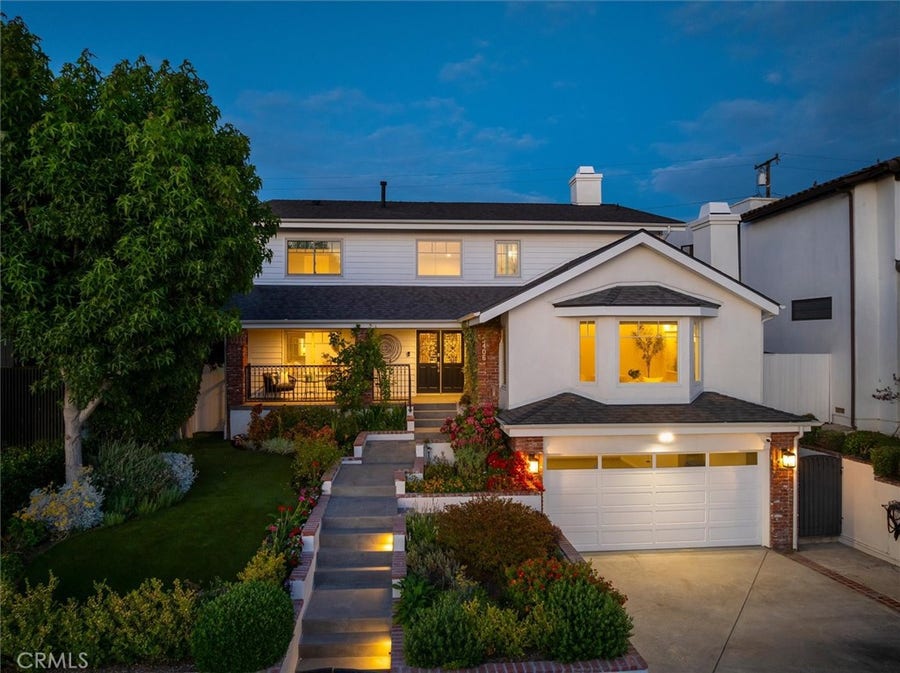 Property photo for 3406 Palm Avenue, Manhattan Beach, CA