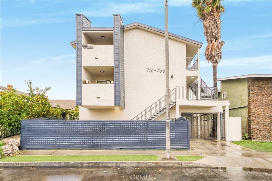 Property photo for 753 Cerritos Avenue, Long Beach, CA
