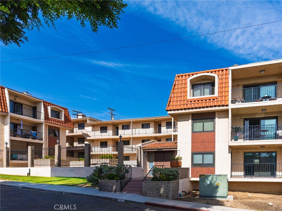 Property photo for 900 Cedar Street, #111, El Segundo, CA