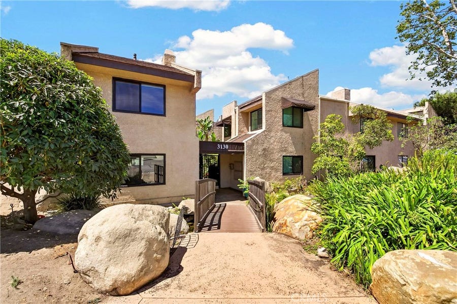 Property photo for 3130 Montrose Avenue, #106, La Crescenta, CA