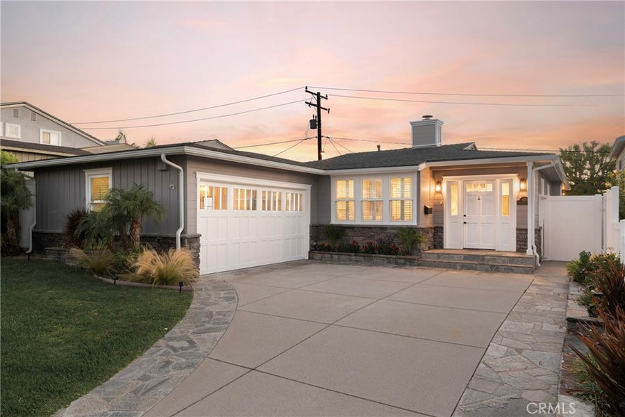 Property photo for 1401 Chestnut, Manhattan Beach, CA