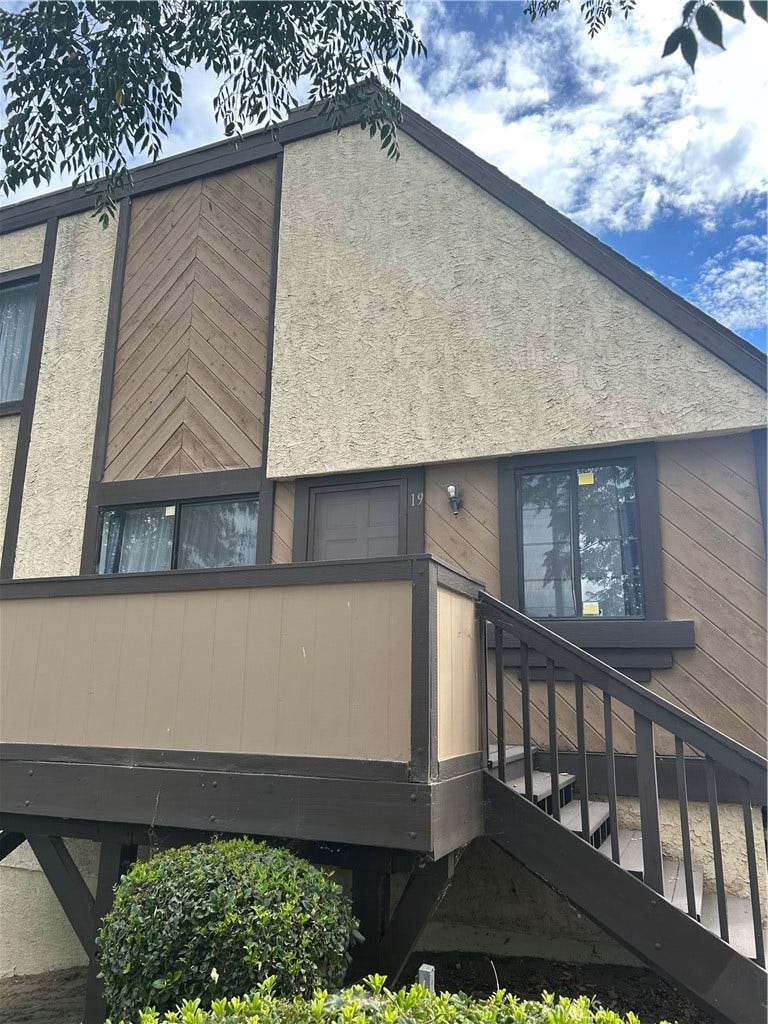 Property photo for 11300 Foothill Boulevard, #19, Sylmar, CA